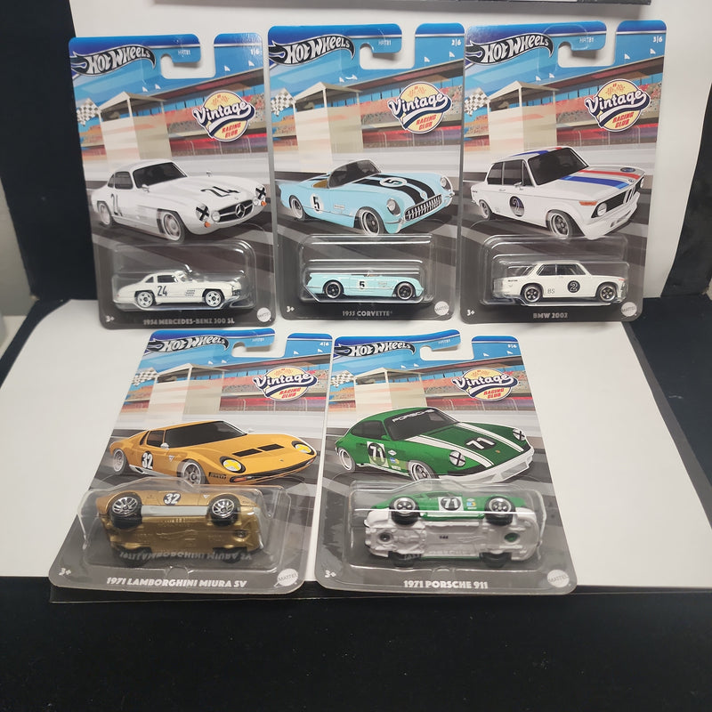 New Hot wheels Vintage Racing Club set