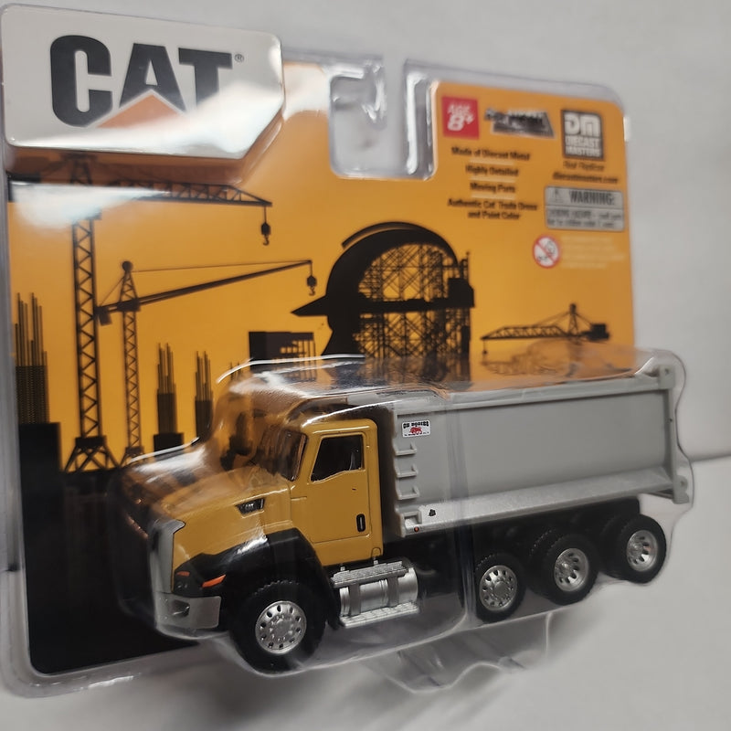 Cat machines 1.64 Dump Truck