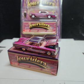 Racing champions 1.64 lowriders Chevy Impala