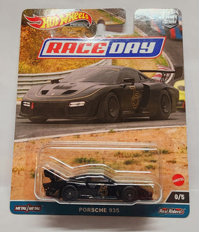 Hot wheels premium Porsche 935 chase