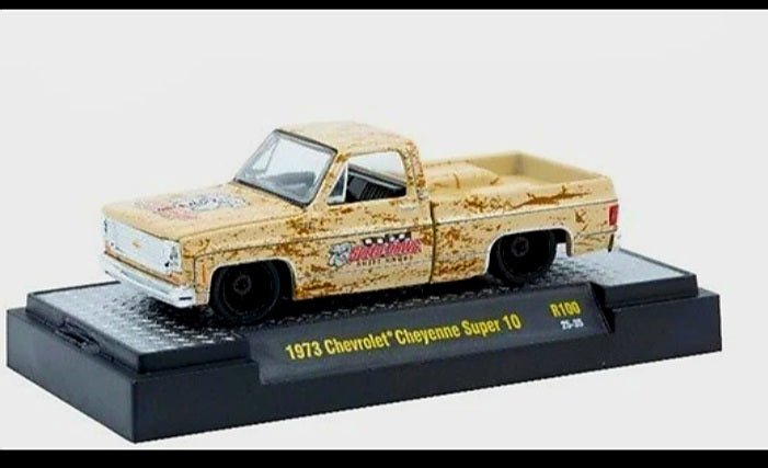 New M2 1.64  Auto Thentics set 6 cars