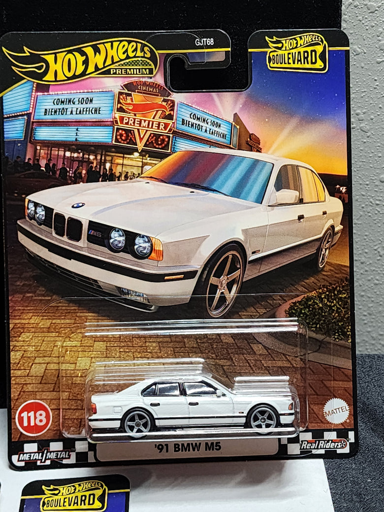 Hot wheels premium Boulevard set