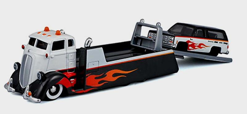 Maisto 1.64 Coe Flatbed/ Chevrolet k5 Blazer Custom