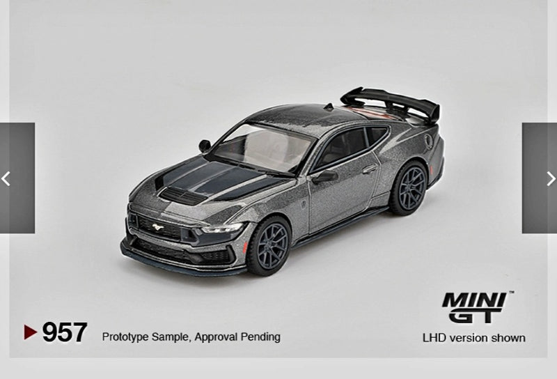 Mini GT 1.64 Ford Mustang Dark Horse 2024