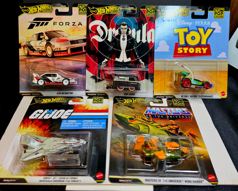 Hot wheels 1.64 Pop Culture Set of 5 cars