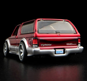 HW 1.64 Red Line Club 1992 GMC Typhoon