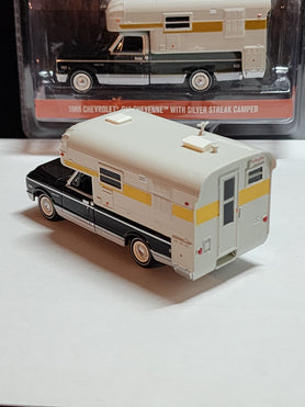 Greenlight 1.64 Chevrolet C10 Cheyenne With Silver Streak Camper